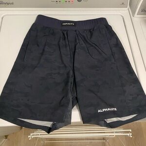 Alphalete Men's Infinity Shorts- Camo Blue (SZ M) (pre-owned)
